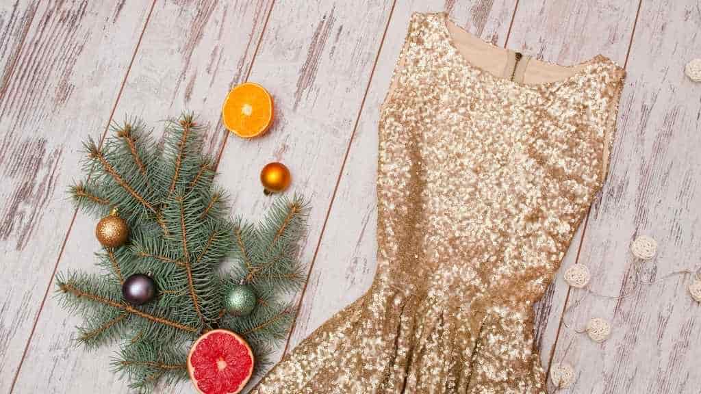 What Shoes To Wear With Gold Sequin Dress